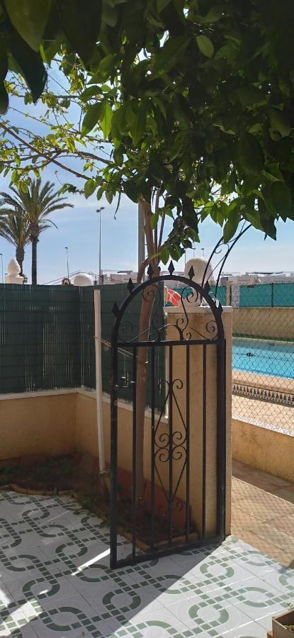 Apartement à La Mata Torrevieja Exterior foto