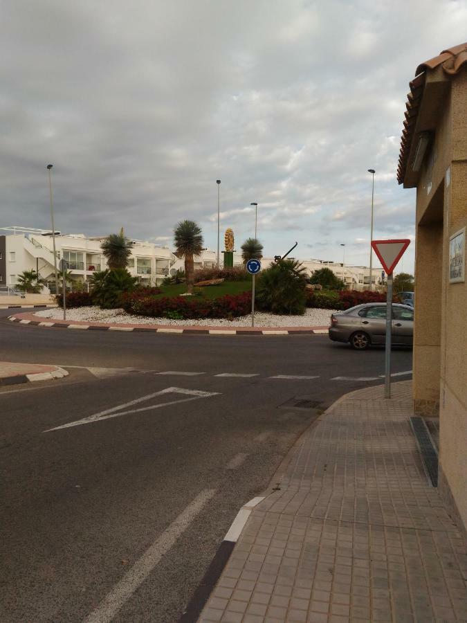 Apartement à La Mata Torrevieja Exterior foto